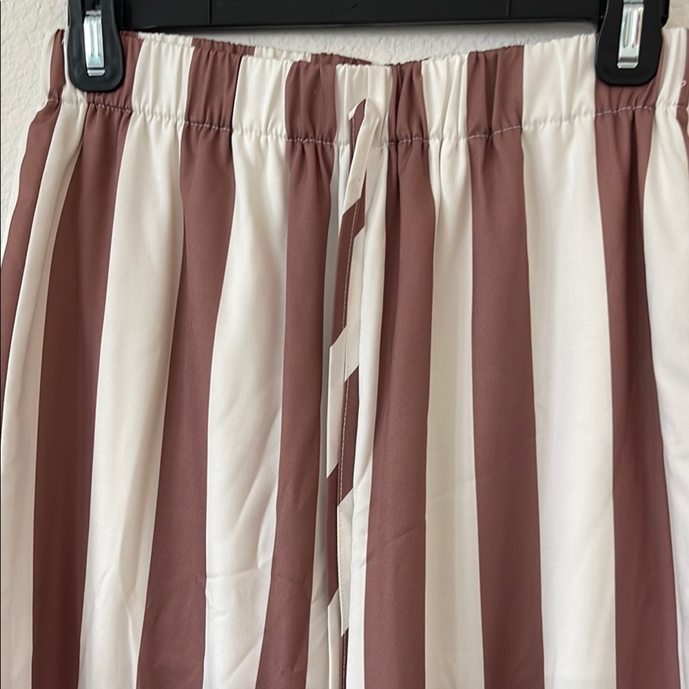 EUC | Shein | Vertical Striped Brown & White Pants | Sz M - Picture 2 of 5